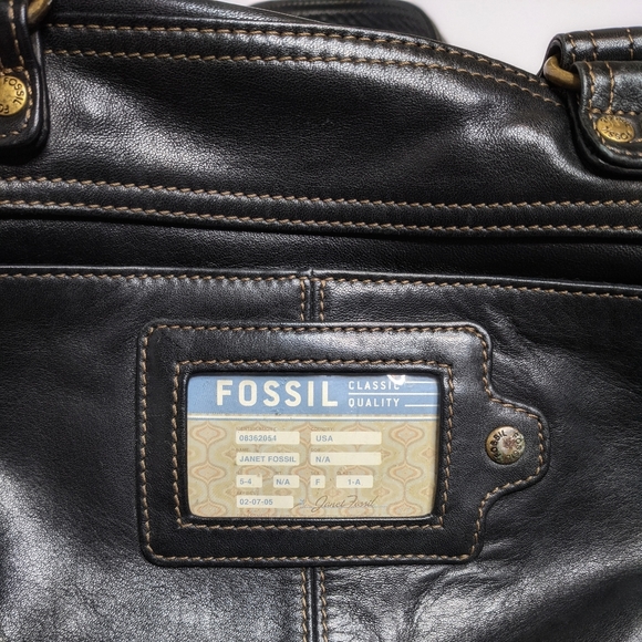 [❌ SOLD] FOSSIL Black Shoulder Purse Handbag - Picture 14 of 15